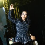 Shilpa Rao Instagram - #BANGKOK you just took our heart away. Will remember how you made all of us feel on stage, thank you so much 🙏🏼☺️🤗❤️. @buttonchutney @chandanraina @sharmasajal @johnston_dsouza @rohitprasannaflute @anil.chawla.keys @soothermusic @sarthak.pahwa @girish.dias @calvinstragram @collectiveartistsdiaries @shotbyviper @ramanujdeka thank you for everything 🤗🤗🤗. Outfit by @kanganatrehanofficial Photos by @shotbyviper HMU by @mainak.mk_up #shilparao #shilparaolive