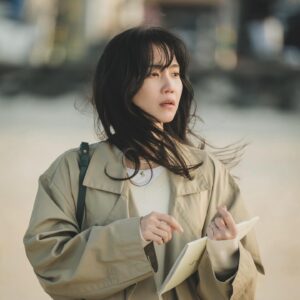 Shin Hyun-been Instagram - 💛 #사랑한다고말해줘