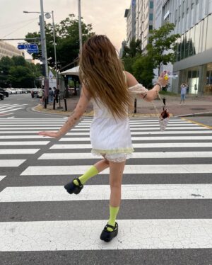 Shin Ji-min Instagram - 🤍✨