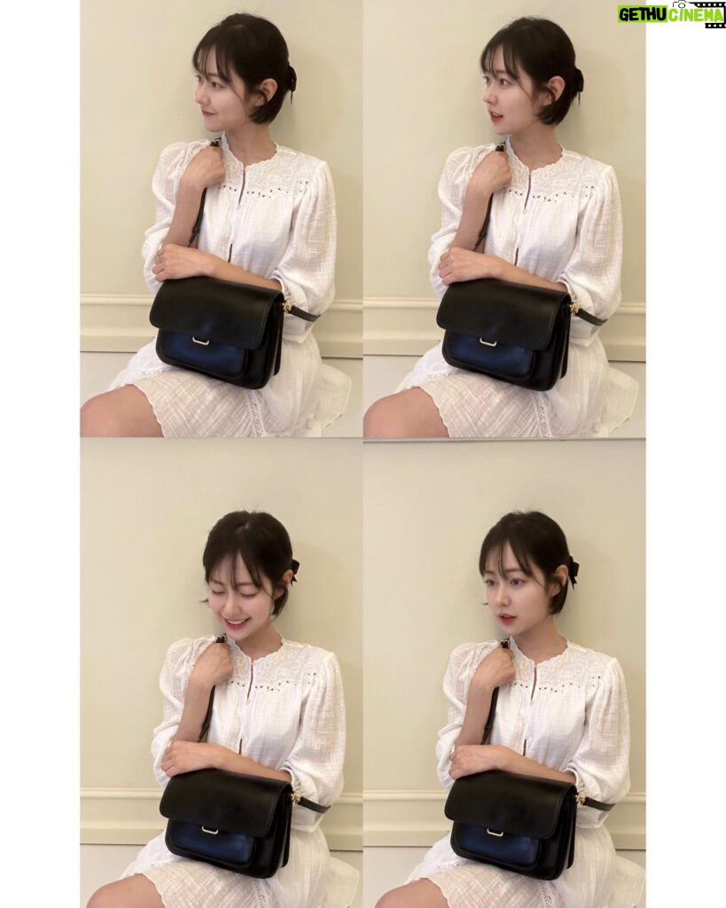 Shin Seul-ki Instagram - #광고 @beanpole.accessory와 함께 가을 준비해요🤎👜🍂 #빈폴 #노라백 #빈폴액세서리