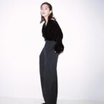 Shiori Sato Instagram - . 「SPUR」2月号 ベスト•バイ企画🕊️ ときめいたり愛おしくなったり 身につけるだけでわくわくしたり そんな私服を交えてのスタイリングとなりました♡ 我が子たちとかっこよく撮ってもらえて、 嬉しかったな☺️