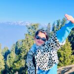 Shivika Rishi Instagram - Qaafirana sa hai…🍃🏔️🍂 #sundayvibes #instagram #photooftheday #hills #naturephotography #beauty #exploremore