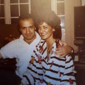 Shohreh Aghdashloo Instagram - Happy Birthday Shahram, my dear brother, the light of my eye. 

Wish you a year full of blessings and happiness. ❤️😘🌹🌹🌹🌹🎂 🥳 🎉 

Time really flies fast…

برادر عزیزم، شهرام جان، نور چشمانم. تولدت مبارک. سالی سرشار از سلامتی و شادی را برایت آرزو دارم. به امید دیدار روی ماه ات. ❤️😘🥰

زمان چقدر زود میگذره. انگار همین دیروز بود