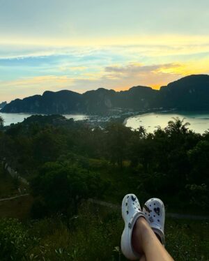 Shreema Bhattacherjee Instagram - Chasing sunsets and sipping on sunshine.🌞🏖️🌊

#sunset #phiphiisland #phiphiviewpoint #blessed #omnamahshivaya