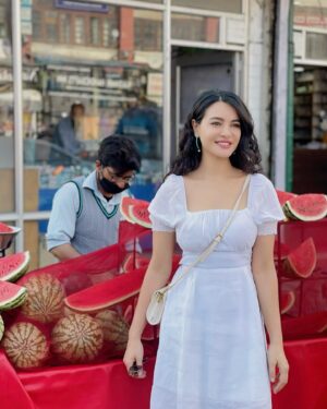 Shristi Shrestha Instagram - 🍉 🍋& chill ☮️