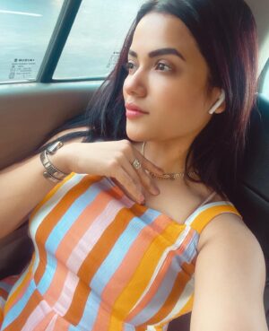 Shrutika Gaokkar Instagram - Every moment has love in it. Every hour has happiness in it. If you loose it, it becomes memory. And if you live it, it becomes life." Simple N Best thing to remember The RACE Is NOT OVER Because I Haven't WON Yet.