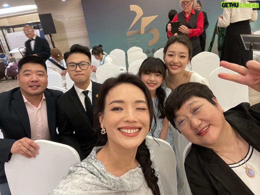 Shu Qi Instagram - 起 ✈️Have a great day 🍎六月份的上海之旅🌹