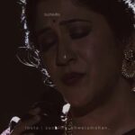 Shweta Mohan Instagram - This performance is so special to us.. 🎁😍 @sujathamohanofficial amma For you 🎵💝 Original song Credits to Music - @arrahman Sung by - @sujathamohanofficial @ispbofficial Language - Telugu Video credits to @starmaa Performed by - @_shwetamohan_ Show - super singer telugu Arrangements Band - Sai & Pavan @saikumarkeys @pavankumar.rhy Mixing engineer - @sureshrajramachandran