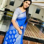Shyamala Instagram - #srisailam #sparsha #darshan 🙏 #greatvibes Saree @snithikacollection