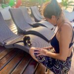 Silvina Luna Instagram - LA OTRA SILVINA… La que pocos conocen. Amante de la naturaleza. Hoy se juega todo en el laberinto del @hoteldefamosos y nosotros, desde afuera, hacemos fuerza para que siga mostrándose tal como es, a pesar de que se trate de un juego. Este #tbt es de un viaje que realizó Sil en el 2020 viviendo 9 meses en una isla que se llama #BocaDelToro 💚 en #Panamá! 🇵🇦