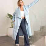 Silvina Luna Instagram - La prenda que no me voy a sacar todo el invierno 💙 Este Tapado Figueroa Alcorta de @prussia_moda 💘 Si todavía no los conocen, vayan corriendo que ya salió la NUEVA COLECCIÓN y es un fuego 🔥 Además están con un súper SORTEO hasta el 25/03 ✨✨✨ ¡Encontrá la nueva colección en www.Prussia.com.ar! . . 📸 @samuelganembeauty Hair @jaz.sanders & @bebesandersok Makeup @loreandrade1981 #LunaStyle #Look #moda #stilyng #fashion #SilvinaLuna