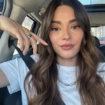 Simay Barlas Instagram - Böyleli bir hafta 🤍🌈🌸✨🦋