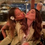 Simay Barlas Instagram - Dün geceden ✨🪬🥂🌸