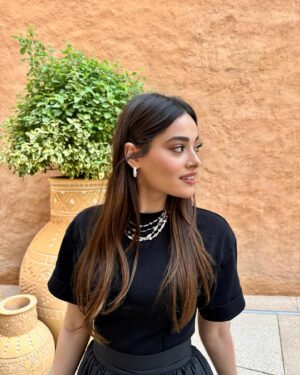 Simay Barlas Instagram - Riyadh 🤍🌸✨