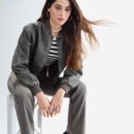 Simay Barlas Instagram - Online now 🫠🤍 @trendyol.ar #işbirliği