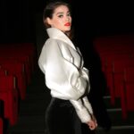 Simay Barlas Instagram - Bu şahane gecede emeği geçen herkese teşekkürler 🌹 @gelecegin.guclukadinlari 🤍 @tuvana_buyukcinar 🤍 📸: @gunermertt