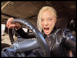 Simon Pegg Instagram - Hard to kill! If you think you’ve seen the last of Paris… think again. 🗡️🧨🪓

@pom.klementieff 
#missionimpossible 
#deadreckoningpart2 
#missionimpossibledeadreckoning 
#missionimpossibledeadreckoningpartone 
#missionimpossiblemovie 
#missionimpossibledeadreckoningpart2