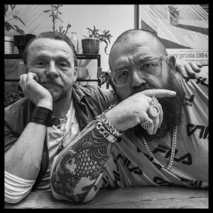 Simon Pegg Instagram - Happy Monday, Instagramily! ❤️