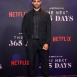 Simone Susinna Instagram - Thanks to everyone, you were amazing. @netflix Outfit: @giorgioarmani Sunglasses: @cartier Stylist: @warrenalfiebaker #TheNext365days #netflix