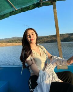 Siriamol Onkoon Instagram - 🛶🌊