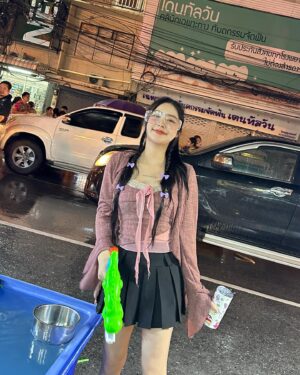 Siriamol Onkoon Instagram - Songkran day 3💦🎉