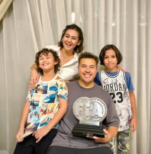 Sissy Prescillia Instagram - As a father, you rarely disappoint us, if there’s a promise you make, it is often proof to me that you are indeed the right example for Mayka and Kairo.
Congratulations sayang for your achievements this year!
We’re super proud of you and we LOVE you! ❤️