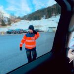 Sissy Prescillia Instagram - Up to snow good 🧚🏼‍♀️ ~Kami dari Zürich, Switzerland menuju ke Livigno, Italy. Lewati Alps yang penuh snow, tapi karna jalan akses tertutup salju, jadi mobil kami harus naik ke kereta buat nyebrang ke gunung salju yang lain 🧚🏼‍♀️🥶