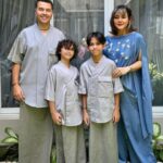 Sissy Prescillia Instagram - Idul Fitri. The moment I truly felt it purified and brought peace to my heart. Now that it is 2024, it increasingly clear that one day Rifat and I will replace the role of our parents, where siblings and other families will come together to form a large joint family. May we all always be healthy. Homemade happiness ❤️ #memories #ramadan #2024 #happines #family #kids #siblings #parents #familytime #lebaran #iedmubarak #photography #love #instagood #instalike #instadaily