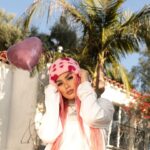 Snow Tha Product Instagram - 💕happy valentines day💕