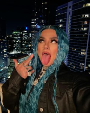 Snow Tha Product Thumbnail - 32.8K Likes - Top Liked Instagram Posts and Photos