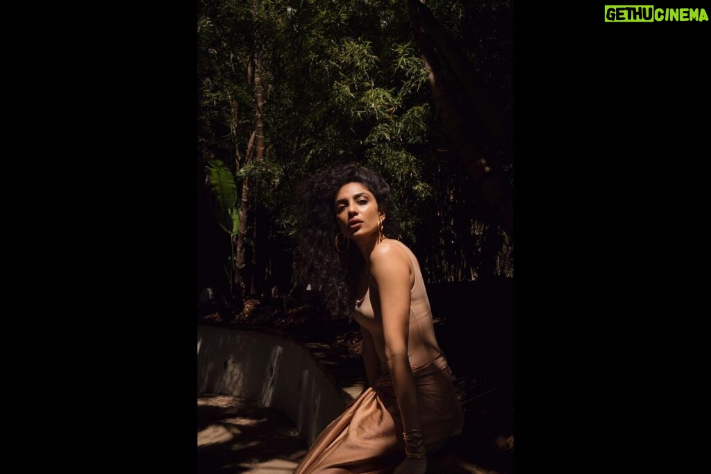 Sobhita Dhulipala Instagram - Noon Sun curly hair spicy lunch Portraits for nyt by @ga.briella 🌶️