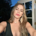 Sofía Vergara Instagram - Wishing I was back in Chipi Chipi in my @walmartfashion swim 😩😩