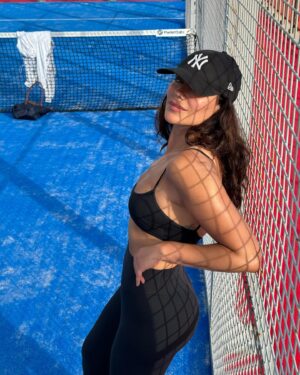 Sofia Ribeiro Instagram - Let’s play the game 😎