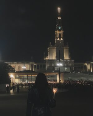 Sofia Ribeiro Instagram - Fé…não se explica🕯️✨