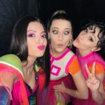 Sofia Scalia Instagram - Ci vediamo stasera e domani pomeriggio a FIRENZEEEEE 🏰 avete già preso i biglietti ?