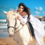 Soheir Salah Instagram - تحبون اجواء الصيف أكثر لو الشتاء🤍