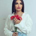 Soheir Salah Instagram - حلو رقم 27 مو 😂😂 كبرت سنة وكل سنة احبها اكثر من القبلها لان الناس الاحبها يمي بكل عيد ميلاد وكل سنة احقق شي احبه واريده بس هذه السنة شنو تتمنونلي؟❤️ . هذه الصور جانوا اول هدية الي من @saif.teemo