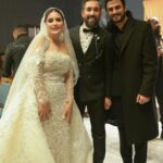 Soheir Salah Instagram - خلصت حيرة عند سهير بس مو عارفة ابلش من اول ايامها لو اخر يوم حبلش بماما انعام الحضن الدافي @alrobayeeanaam.official شكراً ع كل يوم ولحظة احتويتينا بيها وسمعتينا جنتي ام النا بمعنى الكلمة ماما انعام متاكل اذا مو كلنا داير مدايرها لو بابا اياد @ayad_altaie1 جنت ابوية وصديقي واستاذي احبك هواية خالة بتول @batool_kazm_official ام كلب الطيب حشتاق لسوالف هواية بكوري اخوية وصديقي المقرب @bakr_khald جنت بير اسراري ههههه اني بصعوبة اثق بس الغربة خلتك تكون الي اخ واثق بيك برو الكائن اللطيف @baraa_alzubidi حشتاق الاعشابج وجايج الطيب والقشب غيددددة ام بسكت @ghdeado صديقتي حشتاق البسكت اكثر منج ومن سوالفج ومشاغبتج هنوودة صديقي @muhand.sattar جنت مو بس رفيق هند رفيق سهير هم روكي @rokian_alwadi حشتاق السهراتنا وكعدتنا وطبخنا ههههه الكساندر @alexanderuloom محتخلص من نكاتي حتى لو خلصت حيرة طبعاً الكساندر تعلم ع النكات وصار يومية يجيبلي نكتة ونخترع نكات سوى خالة سلوى @actress.salwa ام كلب الطيب والسوالف الحلوة كااادي اخر العنقود رغم ايام قصيرة جانت وياج بس نعيدها بعد بتجارب ثانية @kadee_alkaysi ايو الجميلة @aya_the_saboni ريوم ام الوكفات الحلوة @reema.alobaidy اما حيدري حبيبي وصديقي رافقني غربتي وشغلي وايامي الحلوة والمحلوة وتحمل عصبيتي هواااية احبك كد كل يوم عشنا سوة @haider_abd_thamer