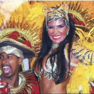 Solange Gomes Instagram - Nos tempos de tigresa 🐅 O coração tem razões, que a própria razão desconhece. #PortodaPedra2006 #boasorte ♥️🤍