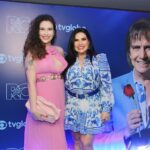 Solange Gomes Instagram - São tantas emoções… Gravação especial fim de ano @robertocarlosoficial @tvglobo Foto: @gracapaes Vestido Stephanie: @zara Vestido Solange: @splash.boutique