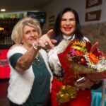 Solange Gomes Instagram - Essas são as mulheres da minha vida, fui criada por ambas e com muito orgulho! Dia das mães longe de vocês acaba comigo, queria estar fazendo um bolo de comemoração e uma mesa de café da manhã, encher vocês de flores e abraços mas eu to distante. Aproveitem muito esse dia tão especial juntas, obrigada por tudo o que fizeram por mim durante todos esses anos, agora vou por em prática para o Brasil. Feliz dia das mães! #teamstephaniegomes #diadasmaes