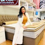 Solange Gomes Instagram - Na minha casa, eu valorizo o conforto e por isso escolhi a @sleeptimecolchoes para a minha família. Sleep Time Colchões, uma loja que une qualidade e grandes ofertas, para você ter o melhor produto em todas as noites. Sempre tem uma pertinho de você. #colchões #colchõessleeptime