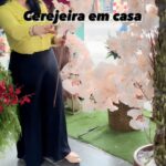 Solange Gomes Instagram - Quem aí também ama as cerejeiras? Vem comigo saber como foi o processo de montagem da minha lá na @boafesta_florali #decoração #designerdeinteriores #criatividade