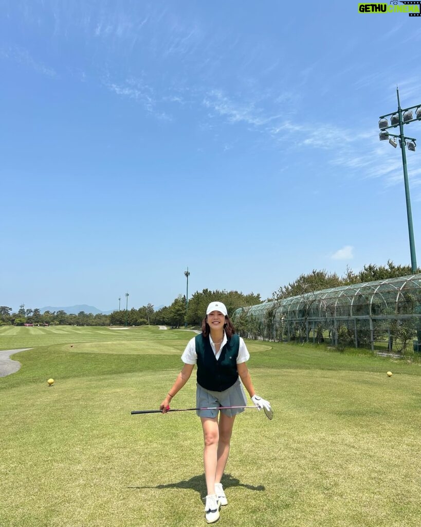 Son Dam-bi Instagram - 고창은 힐링이다😘 너무 행복하다 너어어어어어무🙏😍 즐거웠어 또 올게 @misspark130