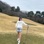 Son Dam-bi Instagram – always happy😘🏌🏻‍♀️⛳️