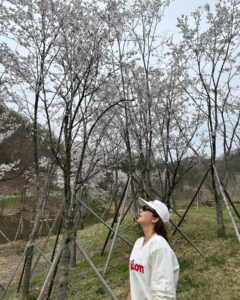 Son Dam-bi Instagram - 완벽한 라운딩⛳️ 진짜 너무 재밌다 골프🏌🏻‍♀️🏌🏻‍♀️