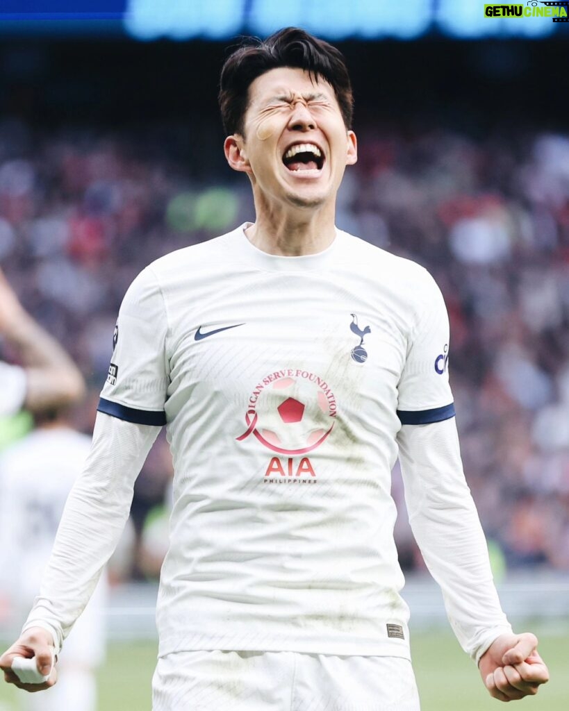 Son Heung-min Instagram - Yessssss. Our mentality is to fight until the whistle playing our way. Thanks to your support today pushing us until the end. Big three points 😁 #COYS