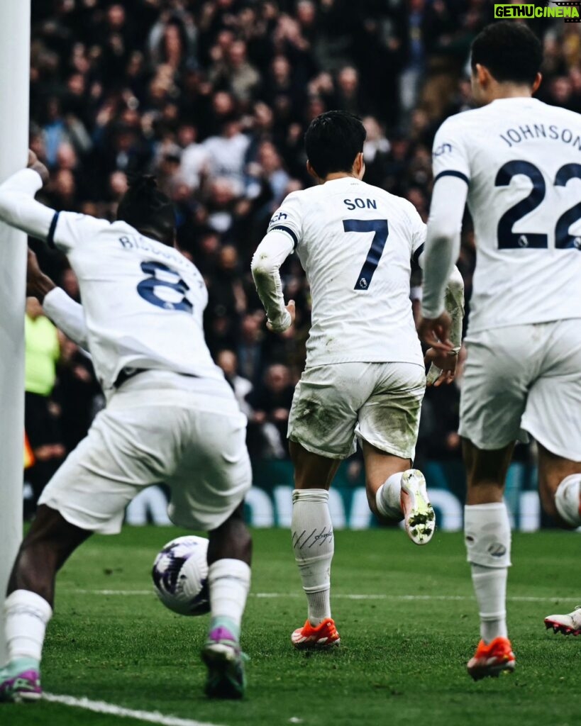 Son Heung-min Instagram - Yessssss. Our mentality is to fight until the whistle playing our way. Thanks to your support today pushing us until the end. Big three points 😁 #COYS