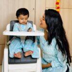 Sonal Kaushal Instagram – Siara’s first Diwali was all about celebrations, joy, and lots of food! The lights made her so happy and excited. Thank God we have her amazing high chair from @nuna_india that makes feeding time easier, comfortable and fun! This Diwali was a first for us as parents. We are learning everyday and trying to be the best. Happy Diwali guys 🪔 
#pyaaryou 

#MyNuna #Nuna #NunaIndia #NunaBaby