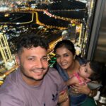 Sonal Kaushal Instagram – At The Top – Burj Khalifa

#tallestbuilding #burjkhalifa